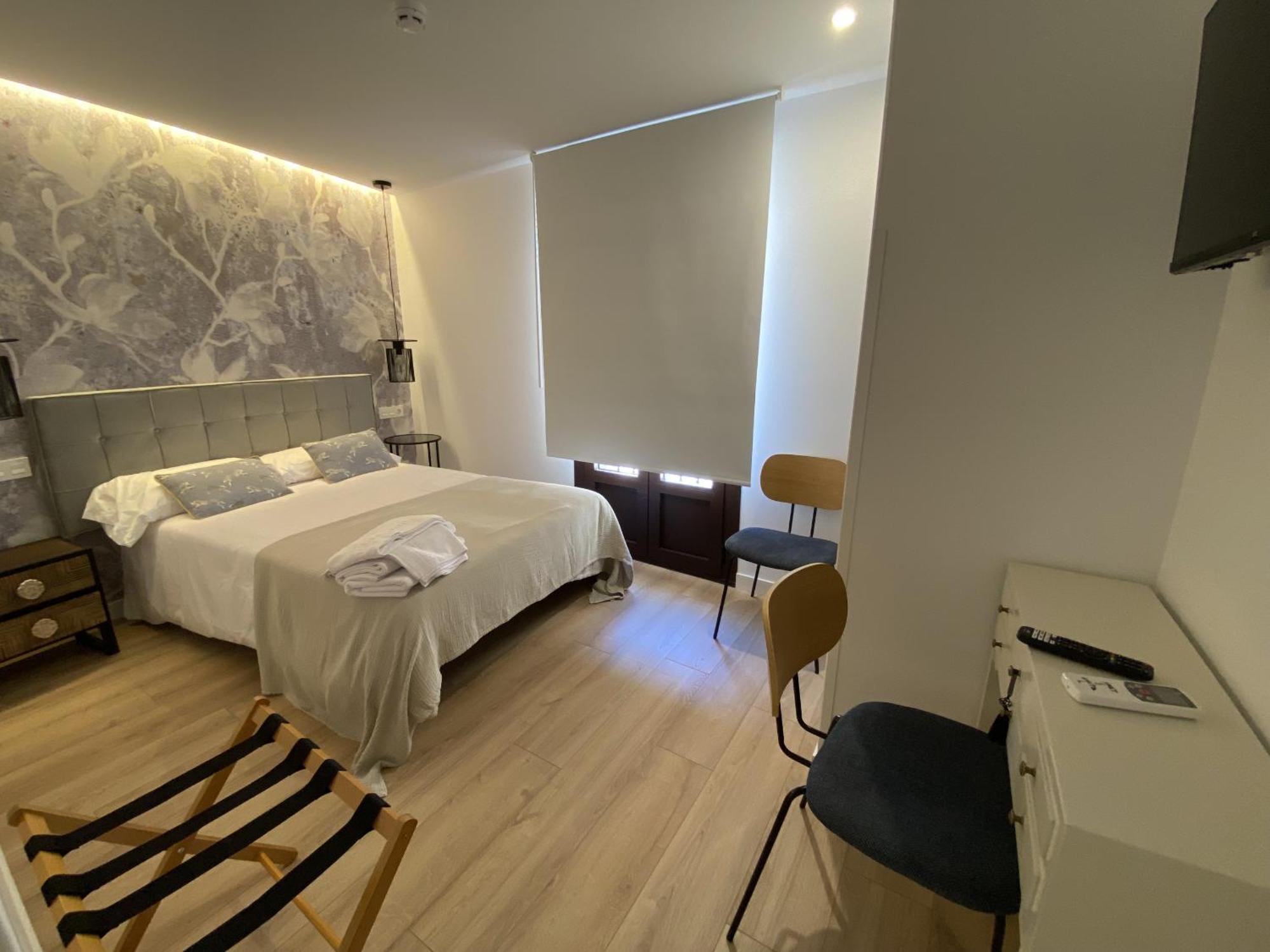 Apartamentos Penalara Segovia Esterno foto