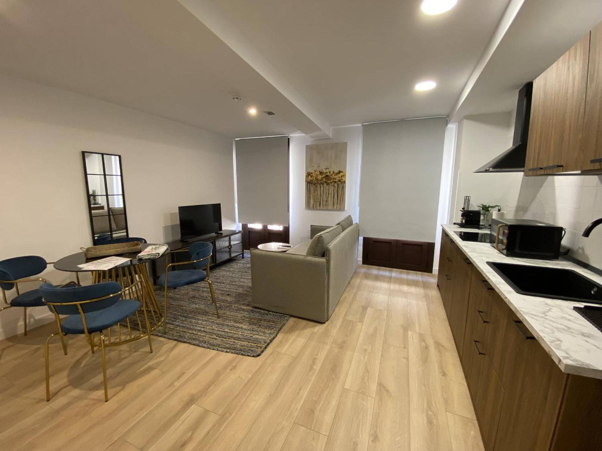 Apartamentos Penalara Segovia Esterno foto