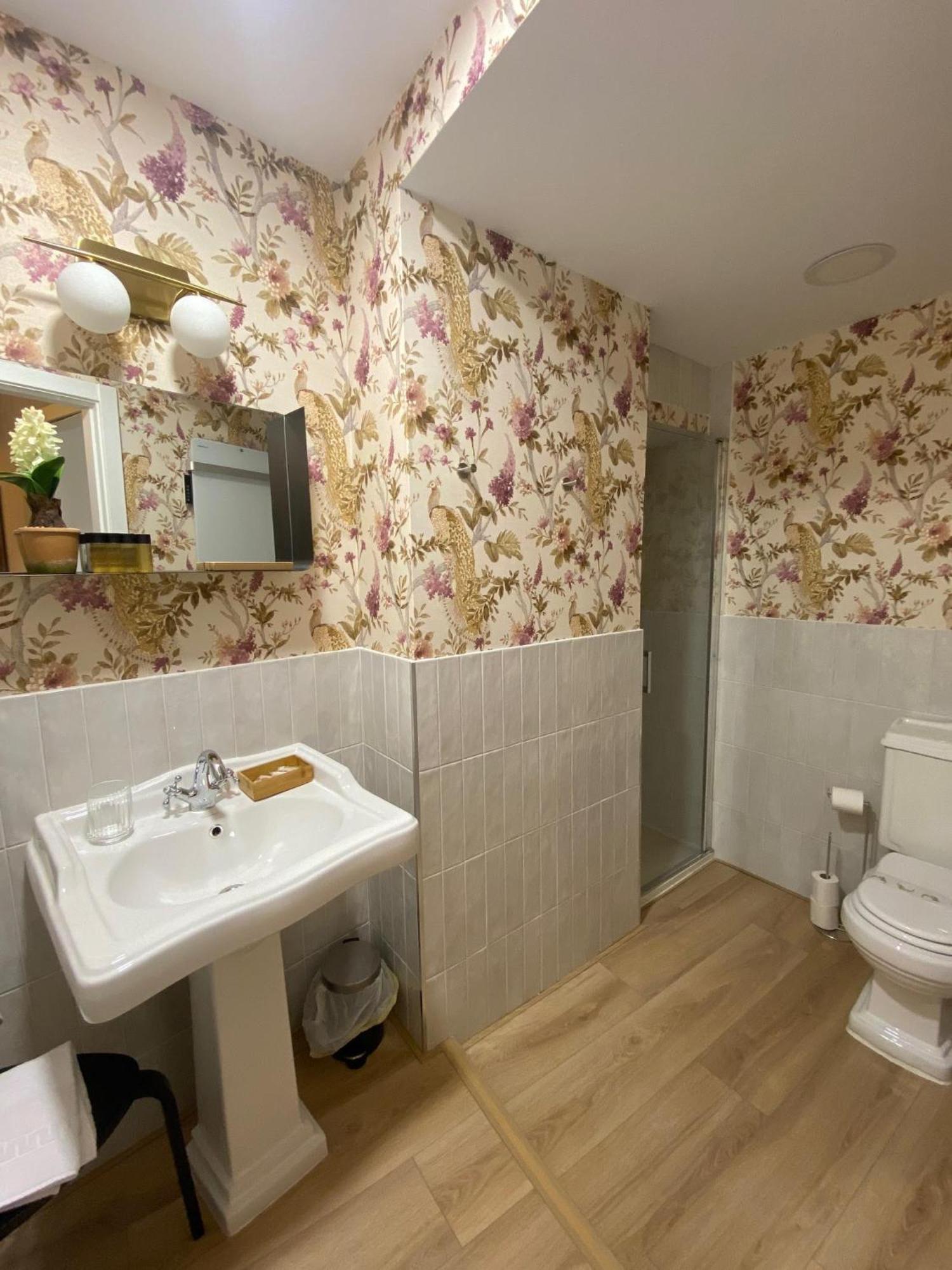 Apartamentos Penalara Segovia Esterno foto