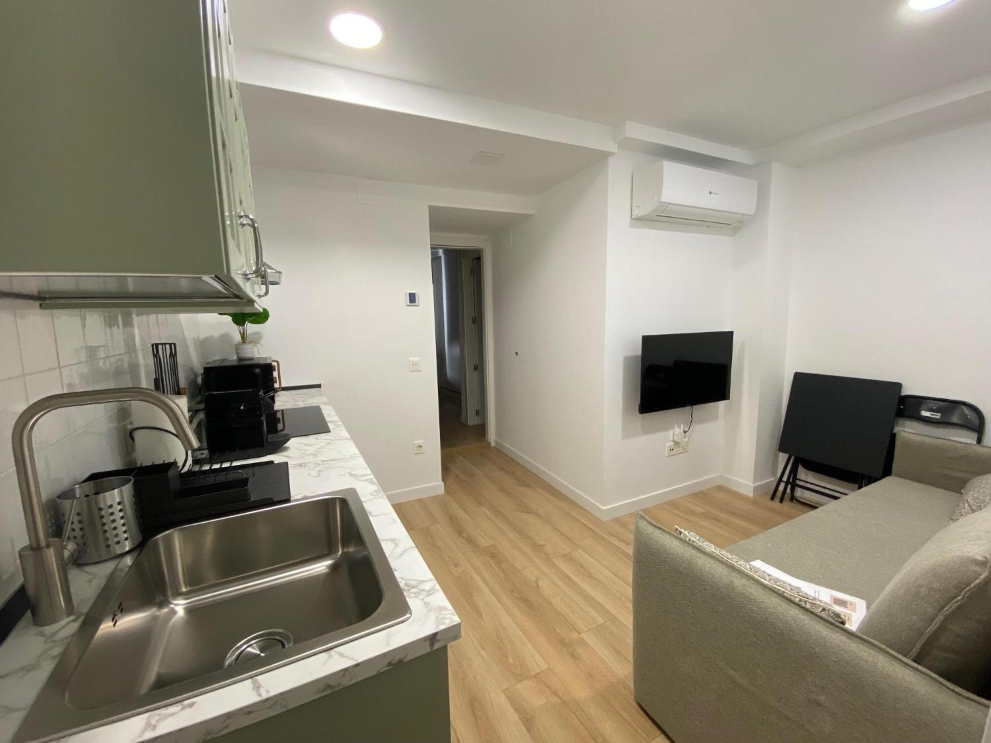 Apartamentos Penalara Segovia Esterno foto